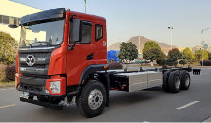 DongFeng G.V.W 25T EV Vlakke elektrische vrachtwagen Bereik 240KM