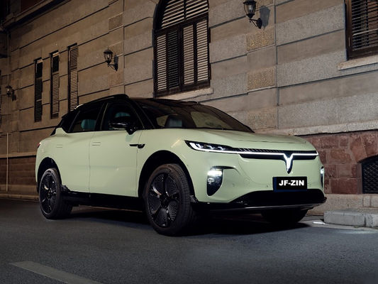 Middengrote SUV, het maximale pure elektrische bereik is 901 km, met twee- en vierwielaandrijving opties